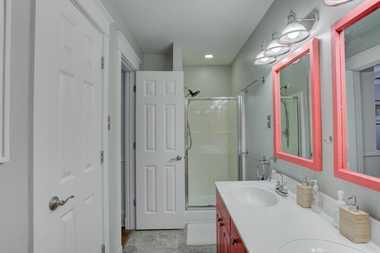 Hip And Spacious Midtown Near Beale Street